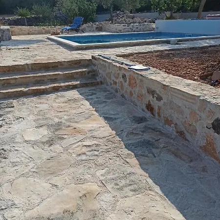 Kuca Za Odmor Gordana Mit Pool Holiday home