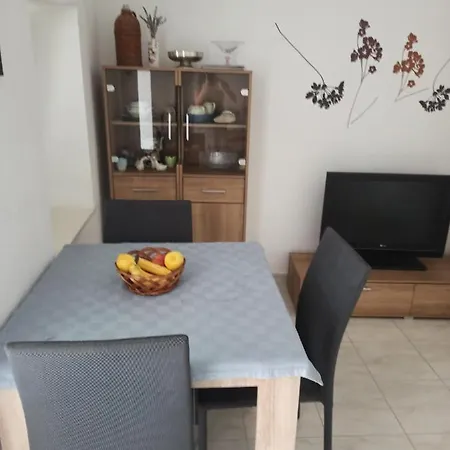 Holiday home Kuca Za Odmor Gordana Mit Pool